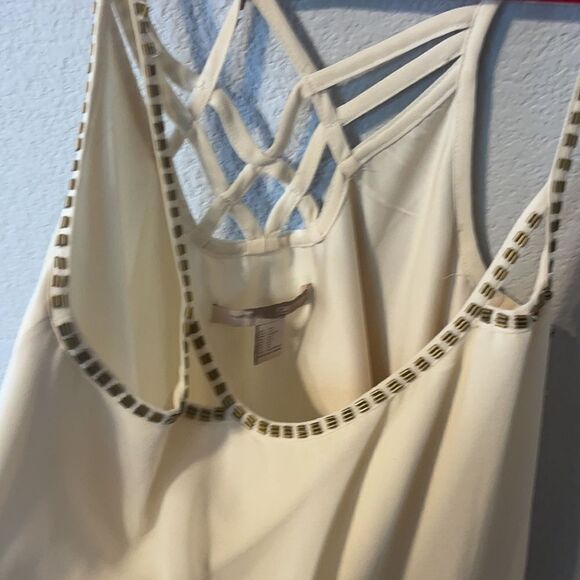 Short dress   - Picture 2 of 3